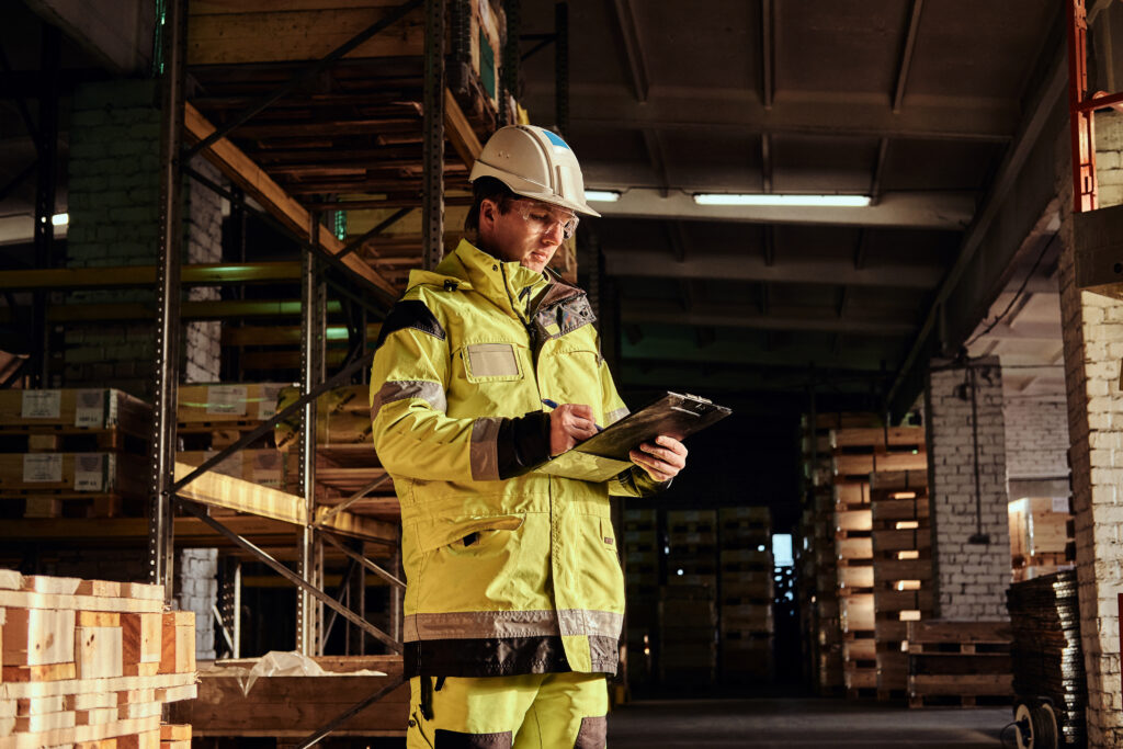 Cameron Facilities site manager coordinating mining camp management operations in the Pilbara